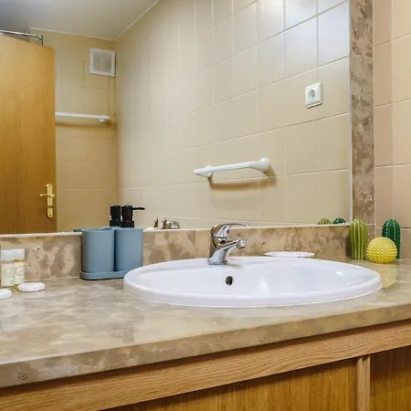 Family Friendly In Apartamento